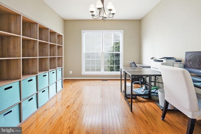 Building Photo - 6046 Smooth Stone Pl