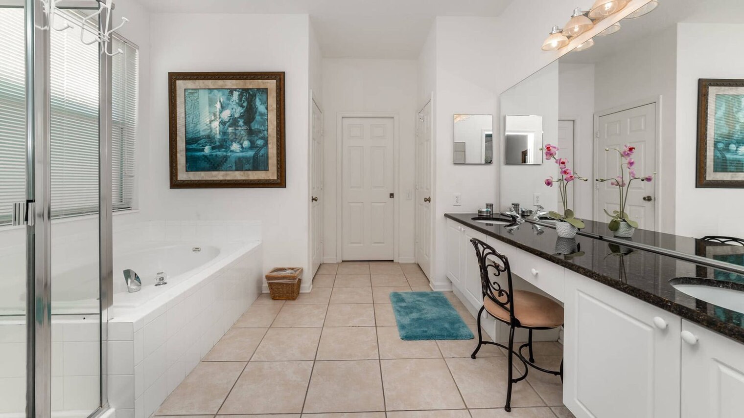 Building Photo - 8136 Sun Palm Dr