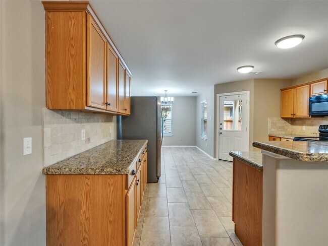Building Photo - 34 W Sage Creek Pl