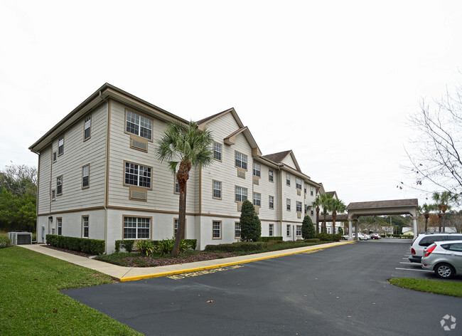 Primary Photo - Ahepa 489 Apartments