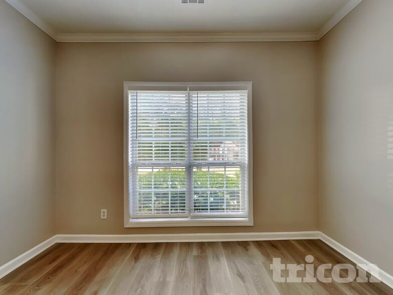 Building Photo - 1219 Falls Creek Ct