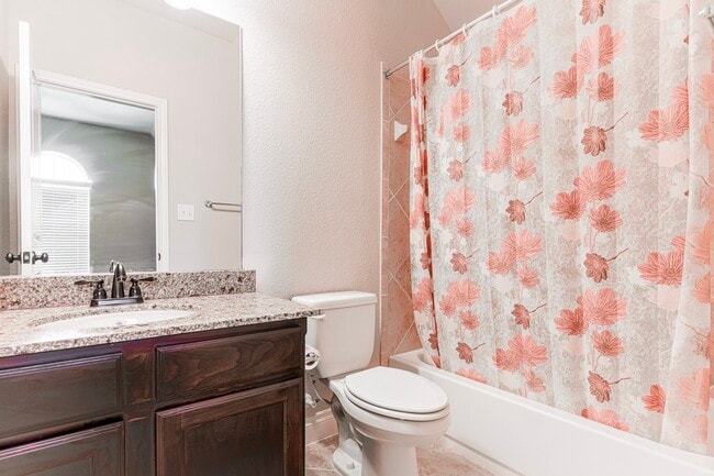 Building Photo - 28707 Hemlock Red Ct