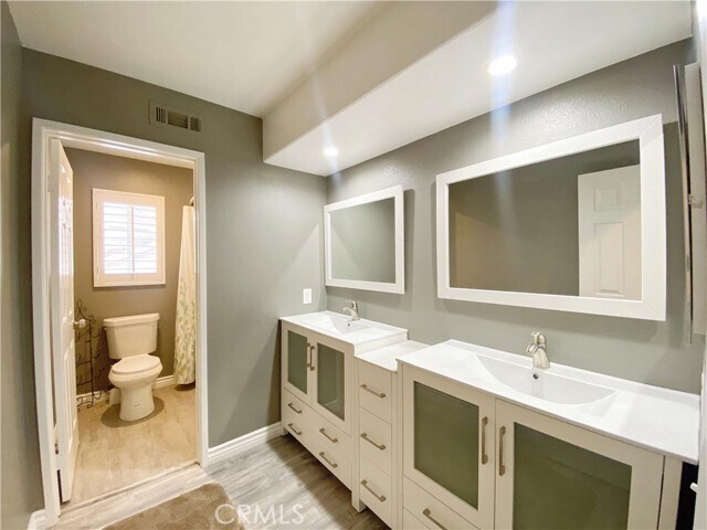 Building Photo - 5154 Picasso Dr