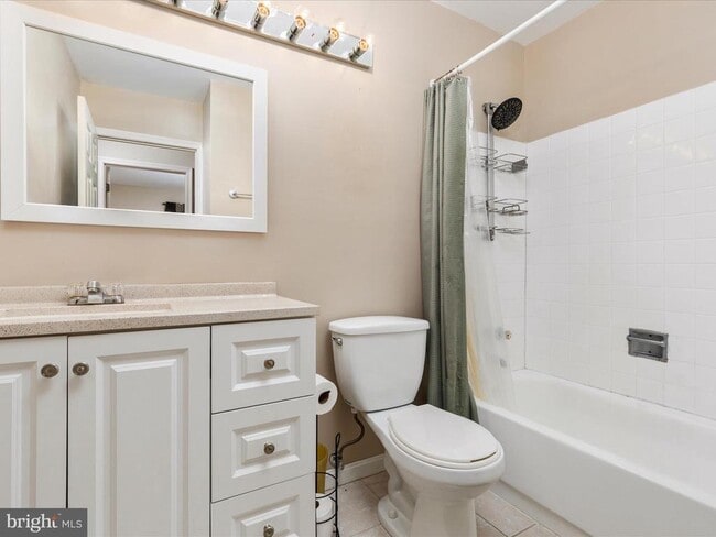 Building Photo - 4405 Manor Hall Ln