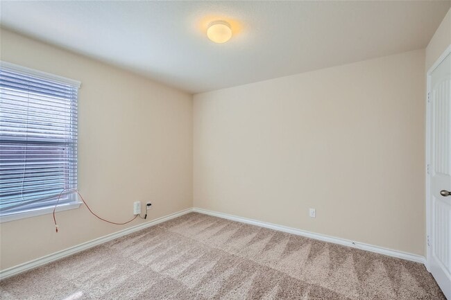 Building Photo - Rent includes pool maintenance!  4 Miles f...