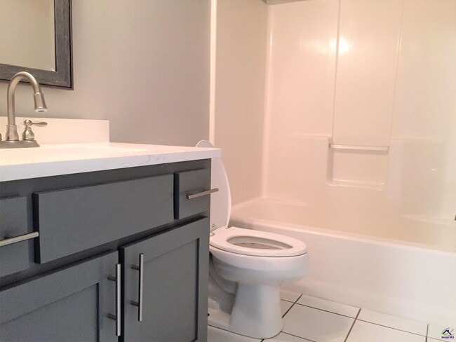 Building Photo - 542 Loblolly Ln