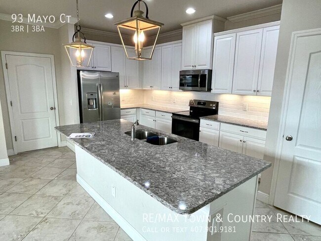 Building Photo - 93 Mayo Ct