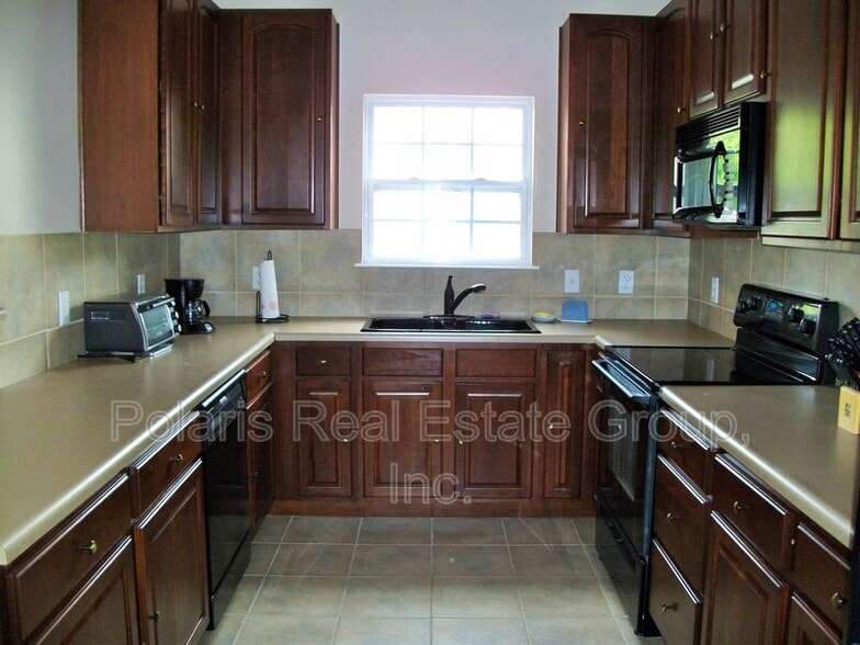 Building Photo - 1070 Sedona Pass