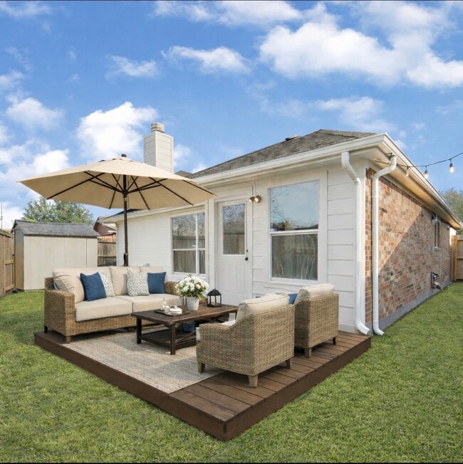 Building Photo - 5318 Champions Way Ln