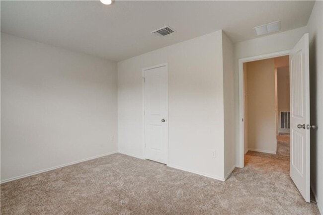 Building Photo - 14500 Fitzgibbon Dr