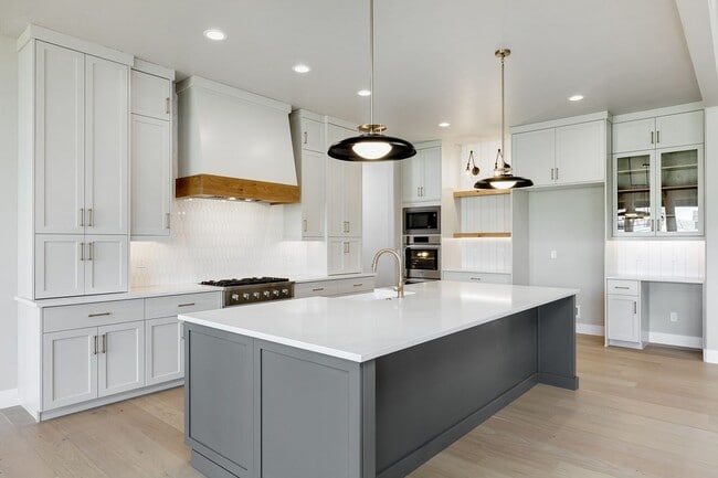 Building Photo - 4 Bed | 4 Bath | 3,591 Sq. Ft. | 1 Acre | RV Garage | Brand-New Luxury Home