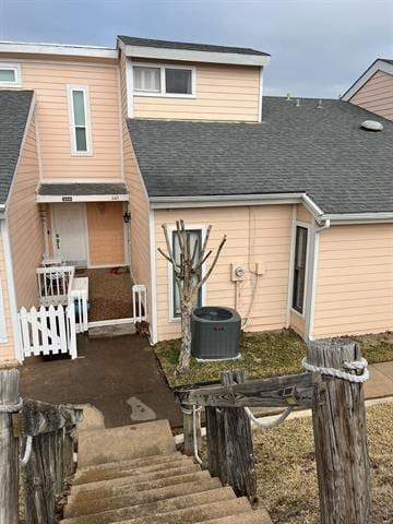 Building Photo - 640 Harbor Dr