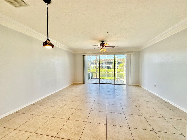 Building Photo - 1164 Oxford Ln