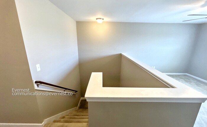 Building Photo - 5057 Falling Water Rd