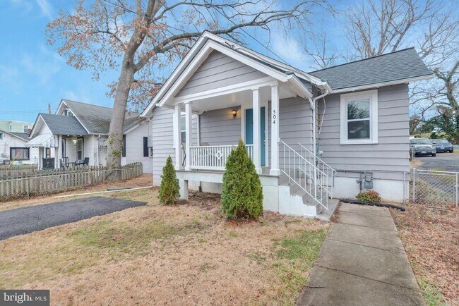 Building Photo - 504 Capitol Heights Blvd
