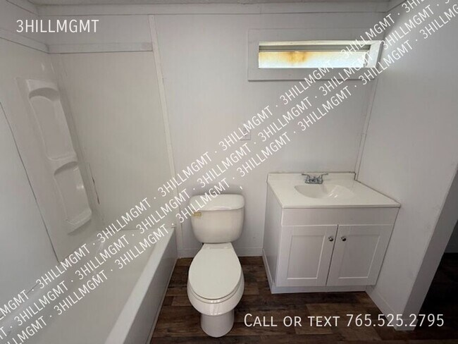 Building Photo - 307 Valley Brook Cir