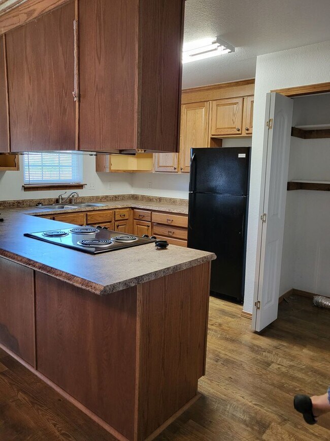 Building Photo - Chris Lane Duplex