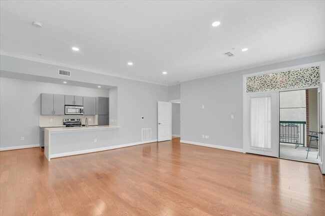 Building Photo - 300 St Joseph Pkwy