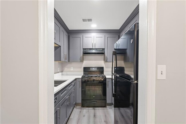 Building Photo - 3515 Ten Oaks Cir