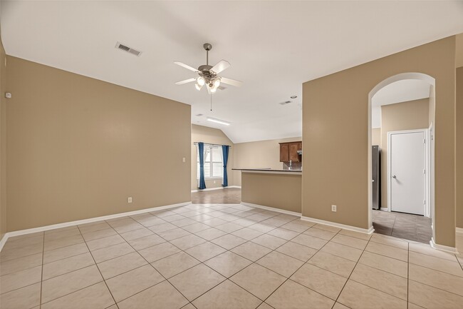 Building Photo - 9022 Clearwood Landing Blvd