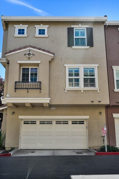Building Photo - 378 Olive Hill Dr