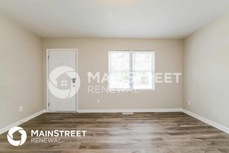 Building Photo - 713 S Webb St