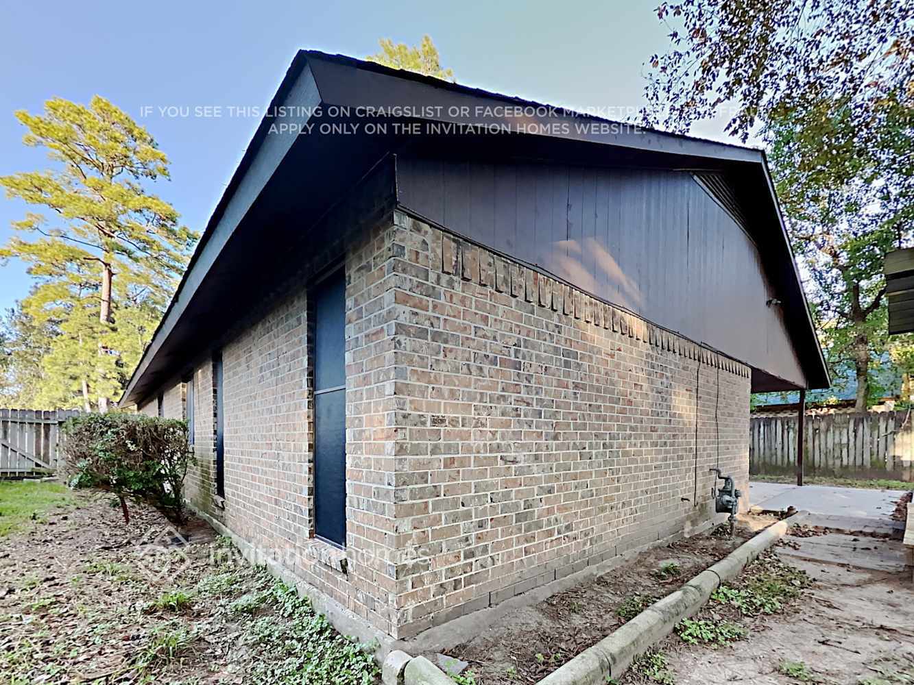 Building Photo - 2138 Wood River Rd