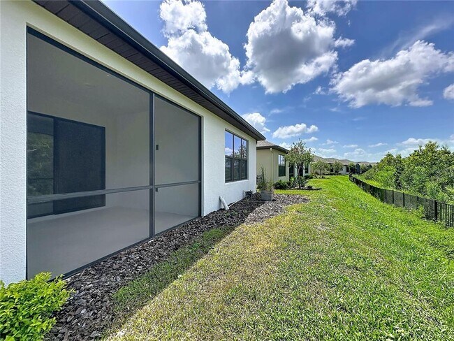 Building Photo - 1057 Umbria Dr