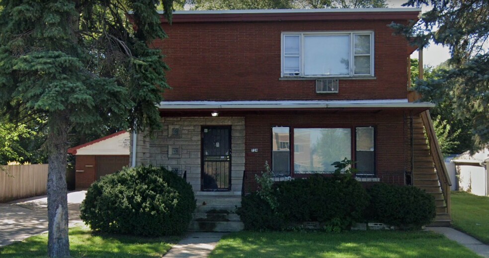 Building Photo - 724 W 138th St