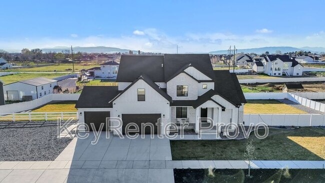 Building Photo - 275 N 600 W