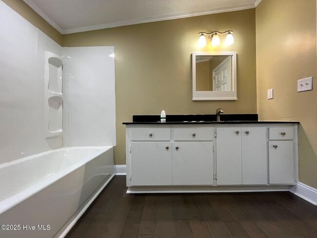 Building Photo - 188 Shady Grove Rd