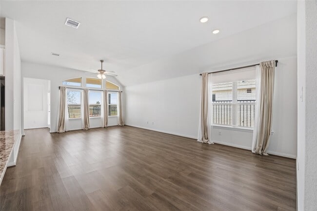 Building Photo - 27507 Aster Grn Dr