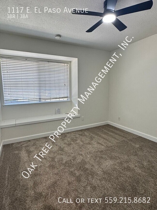 Building Photo - 1117 E El Paso Ave
