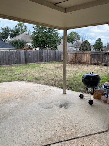 Building Photo - 15326 Foster Spring Ln