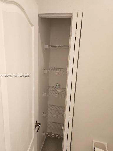 Building Photo - 2160 NE 37th Rd