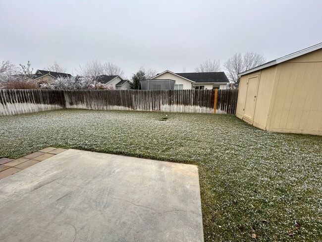 Building Photo - 4 Bedroom Nampa Home In Great Location!