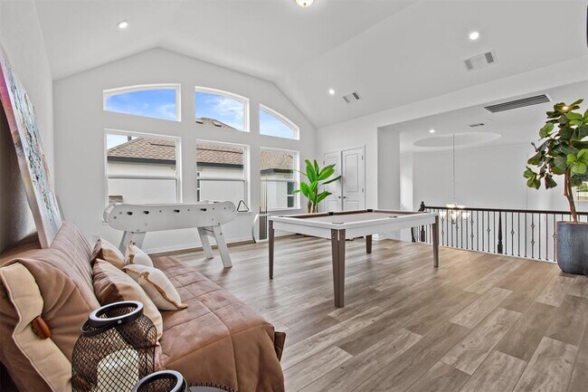 Building Photo - 4737 Modena Bay Bend