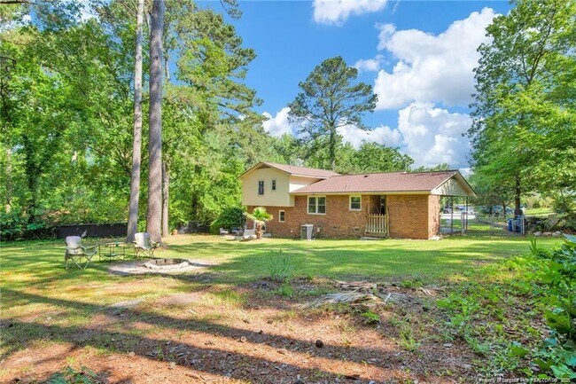 Building Photo - 1618 Hickoryridge Ct