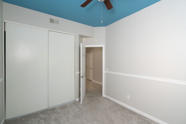 Building Photo - 3 Bedroom Townhome in the Monte Rio Community of Rancho Peñasquitos