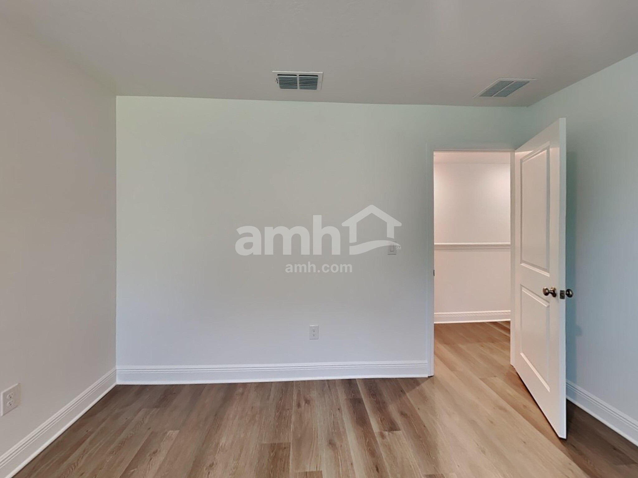 Building Photo - 6428 Atlantic Bch Ave