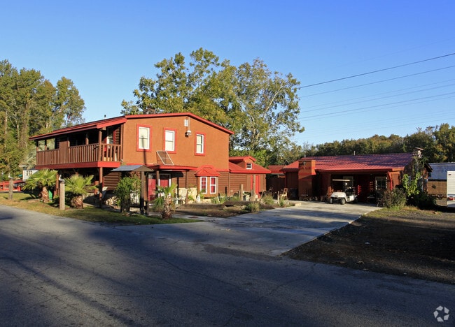 Primary Photo - 3804 Old Louisville Rd