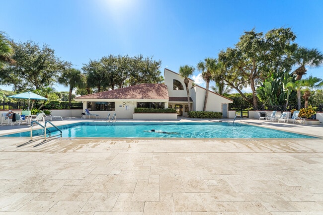 Building Photo - 403 Sea Oats Dr