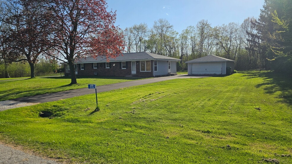 Building Photo - 499 Adeline Dr