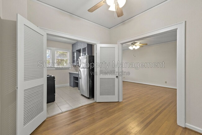 Building Photo - 436 Westmoreland St