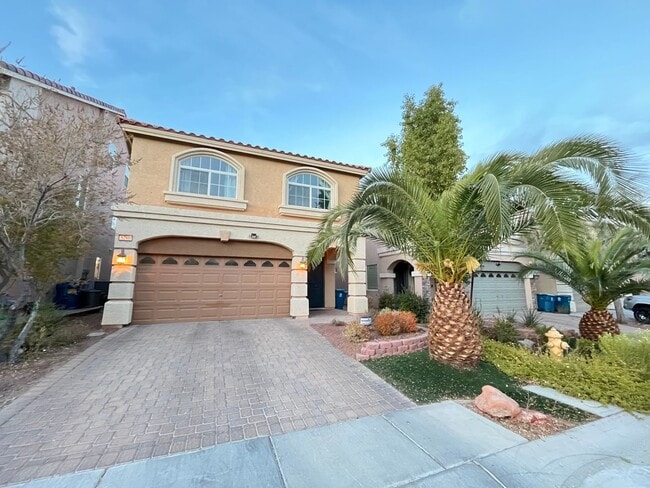 Primary Photo - Desirable 4 Bedroom 2.5. Bathroom home in ...