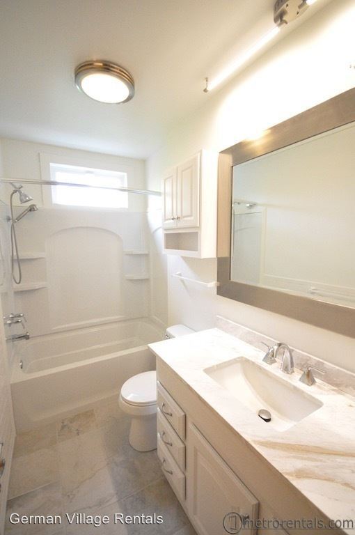 Building Photo - 3 br, 2.5 bath Apartment - 636 City Park