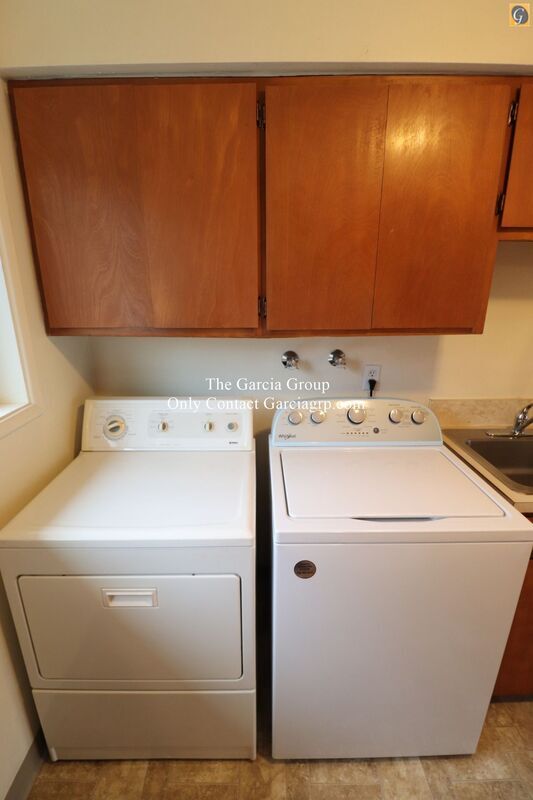 Building Photo - 581 Holmes Ln