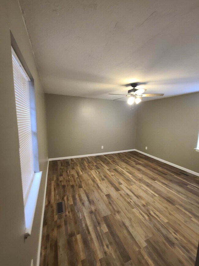 Building Photo - Wynnewood