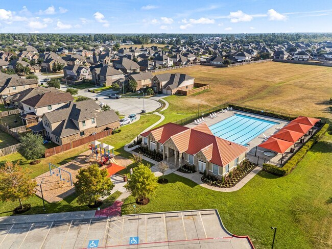 Building Photo - 30802 Lavender Trace Dr