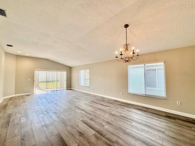 Building Photo - 18112 Canal Pointe St
